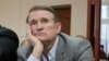 Архівне фото: Медведчук під час слухань в Печерському суді, жовтень 2021 року. Фото через Радіо Свобода