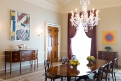 First families can choose furnishings and art from the White House's extensive collection. Photograph of the Family Dining Room in 2015, during the Barack Obama administration. (White House Historical Association)