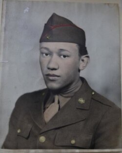 Waverly Woodson's first Army portrait. (Courtesy of Joann Woodson)