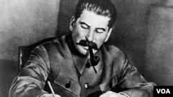 Stalin repressiyası prosesində ən çox zərbəni yeyənlərdən biri məhz Azərbaycanda türk kimliyini başa düşən ziyalılar idi.