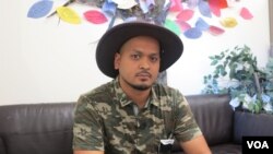 Sochenda Uch, now a Teen BLOCK's youth leadership program coordinator and communication coordinator, speaks to VOA Khmer at Lowell Community Health Center, on Thursday, September 8, 2016.