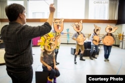 Alan Gilbert directs the rehearsal of Gloria - A Pig Tale, at Juilliard School, New York City, May 23, 2014. (Chris Lee)