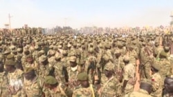 Les difficultés économiques creusent un fossé entre militaires et civils au Soudan