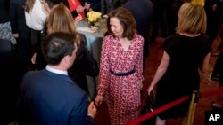 La directora interina de la CIA, Gina Haspel, asistió a la ceremonia de toma de posesión del Mike Pompeo, como secrertario de Estado, en el Departamento de Estado en Washington, el 2 de mayo, de 2018.