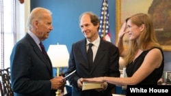 Phó Tổng thống Joe Biden chủ tọa lễ tuyên thệ nhậm chức ở Tòa Bạch Ốc của tân Đại sứ Mỹ tại LHQ, bà Samantha Power.
