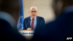 រូបឯកសារ៖ ឧត្តមស្នងការអង្គការសហប្រជាជាតិទទួលបន្ទុកសិទ្ធិមនុស្ស លោក Volker Turk ថ្លែងសុន្ទរកថាក្នុងពិធីបើកសម័យប្រជុំលើកទី ៥៨ នៃក្រុមប្រឹក្សាសិទ្ធិមនុស្សអង្គការសហប្រជាជាតិនៅទីក្រុងហ្សឺណែវ ថ្ងៃទី ២៤ ខែកុម្ភៈ ឆ្នាំ ២០២៥។