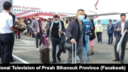 ជនជាតិចិនមួយក្រុមបានធ្វើដំណើរមកដល់ប្រទេសកម្ពុជាលើកដំបូង ក្នុងអំឡុងពេលបីឆ្នាំដោយសារតែការរាតត្បាតនៃជំងឺកូវីដ១៩ 