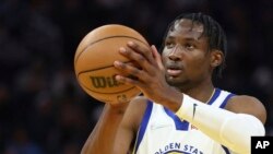 Jonathan Kuminga est déjà à 9 points de moyenne pour sa première saison en NBA.