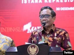 Menko Polhukam Mahfud Md memberikan keterangan pers di Kantor Presiden, Jakarta, Jumat, 30 Desember 2022. (Foto: BPMI Setpres/Twitter @setkabgoid)