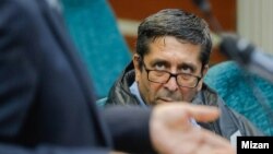 حمید قره‌حسنلو یکی از متهمان پرونده کشته شدن روح الله عجمیان که در دادگاه بدوی به اعدام محکوم شده بود.