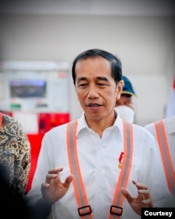 Presiden Jokowi memprediksikan turis dari China akan membanjiri Indonesia pada Februari. . (Biro Setpres)