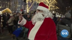 Santa Claus Shortage Hits US