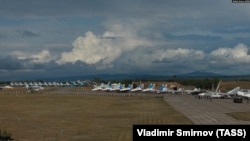 Аэропорт в Бельбеке (архивное фото) 