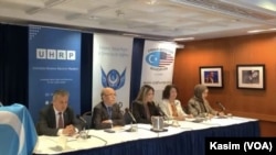 12月8日星期四，三个维吾尔权利组织在华盛顿特区举行新闻发布会，宣布12月9日为维吾尔种族灭绝纪念日，敦促国际组织和全球各国政府追究中国对新疆地区穆斯林团体犯下暴行的责任。