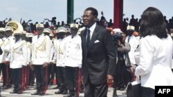 Le président équato-guinéen Teodoro Obiang Nguema Mbasogo arrive à Malabo le 8 décembre 2022 lors de la cérémonie d'investiture de son sixième septennat.