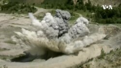 Поранешен припадник на американските Зелени беретки уништува мински полиња во Украина