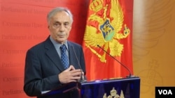 Predsjednik Demos-a Miodrag Lekić