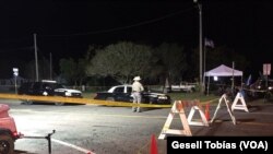 Las inmediaciones de la iglesia First Baptist Church en Sutherland Springs, Texas.