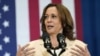 La vicepresidenta Kamala Harris habla en la Universidad Internacional de Florida el lunes 1 de agosto de 2022 en Miami. Harris asiste a eventos de resiliencia climática en Miami. (Foto AP/Lynne Sladky)