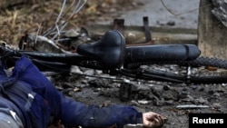 یک جسد در بوچا، اوکراین