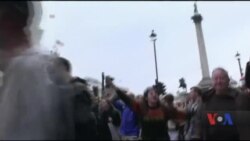 Британське суспільство починає дедалі більше нагадувати американське. Відео