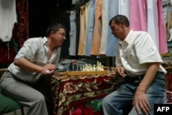 Almatining "Rohat" bozorida