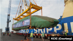 Rangkaian kereta api cepat Jakarta-Bandung (KCJB) tiba di Pelabuhan Tanjung Priok, Jakarta, pada Jumat (2/9). (Foto: Courtesy/KCIC)