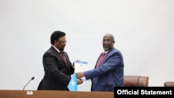 xil wareejinta guddoomiyaha Golaha Shacabka