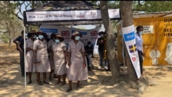 With UNICEF funds, Zimbabwe has hired health workers who encourage pregnant mothers in rural villages to seek assistance from health institutions to avoid complications. These workers are from the Bushu Clinic in Shamva district. (Columbus Mavhunga/VOA)