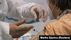 Od kineskog Sinofarma Srbija je kupila milion doza vakcina