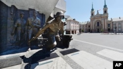The monument to the heroes of the 1944 Warsaw Rising against the occupying Nazi Germans in Krasinski Square in Warsaw, Poland, June 22, 2017. 
