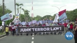 Global Corruption Seen Rising Amid ‘Democratic Decline’