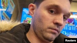 Гордон Блек, військовослужбовець США, затриманий у Росії, на цьому знімку, отриманому з соціальних мереж, опублікованому в лютому 2023 року. (Гордон Блек через Facebook/через REUTERS)