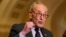 ARCHIVO - El líder de la minoría demócrata del Senado, Chuck Schumer durante una conferencia de prensa en Washington el 14 de enero de 2025.