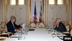 جان کری و محمدجواد ظریف وزیران خارجه آمریکا و ایران در مذاکرات وین 