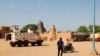 Pasukan PBB berpatroli di jalanan Kota Timbuktu, Mali, pada 26 September 2021. (Foto: AP)