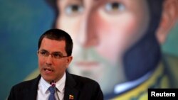 La reunión del canciller venezolano, Jorge Arreaza, con su par ruso Serguei Lavrov precederá a la reunión entre el secretario de Estado, Mike Pompeo con Lavrov en Finlandia.