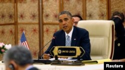 Tổng thống Hoa Kỳ Barack Obama cam kết d&#249;ng ph&#225;p lệnh để quyết định về vấn đề di tr&#250; trước cuối năm nay.