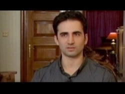 تلویزیون جمهوری اسلامی کمی بعد از بازداشت حکمتی از او اعترافاتی پخش کرد که بعد معلوم شد تحت فشار از او اعتراف گرفته شده است.