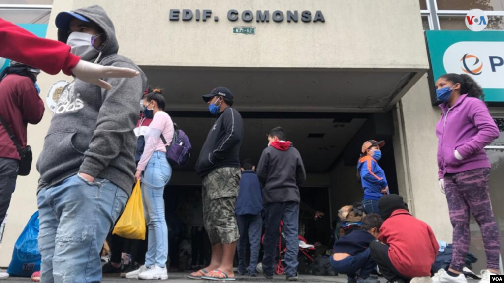 El canciller de Ecuador, José Valencia, aseguró el jueves que por el momento no es posible retornar a los migrantes venezolanos que están pidiendo ayuda para regresar a su país.