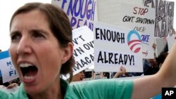 Los-Anjelesda hukumatga qarshi namoyish, 2-oktabr, 2013