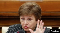 La directrice générale du FMI, Kristalina Georgieva, s'exprime lors d'une conférence organisée par le Vatican sur la solidarité économique, au Vatican, le 5 février 2020.