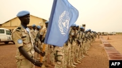 Para anggota pasukan penjaga perdamaian PBB di Mali atau MINUSMA (The United Nations Multidimensional Integrated Stabilization Mission in Mali) (foto: ilustrasi). 