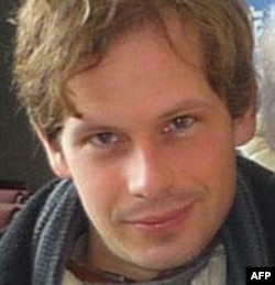 Yoxan Bir, "Chegara bilmas muxbirlar" tashkilotining Yevropa va Markaziy Osiyo bo'yicha rahbari