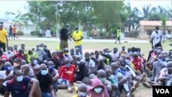 Candidates turn out for a recruitment drive for troops to fight separatists and terrorists Feb. 5, 2021, Yaounde, Cameroon. (Moki Edwin Kindzeka/VOA)