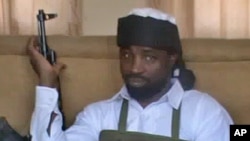 Imam Abubakar Shekau, salah satu pemimpin organisasi Islamis Boko Haram di Nigeria (Foto: dok). Perhimpunan Kristen Nigeria menyarankan Kongres AS untuk mendaftarkan kelompok ini sebagai salah satu organisasi teroris.