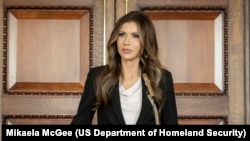 کریستی نوم، وزیر امنیت داخلی ایالات متحدۀ امریکا