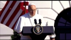 Americans, Obama Welcome Pope at White House