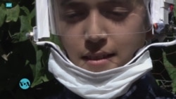 Un Marocain de 12 ans invente un masque anti-covid intelligent