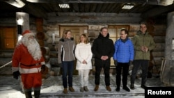EU High Representative for Foreign Affairs and Security Policy Kaja Kallas, Italy's PM Giorgia Meloni, Finland's PM Petteri Orpo, Sweden's PM and Greek PM prior to a Summit in Saariselka, Dec. 21, 2024. (Lehtikuva/Antti Aimo-Koivisto via Reuters)